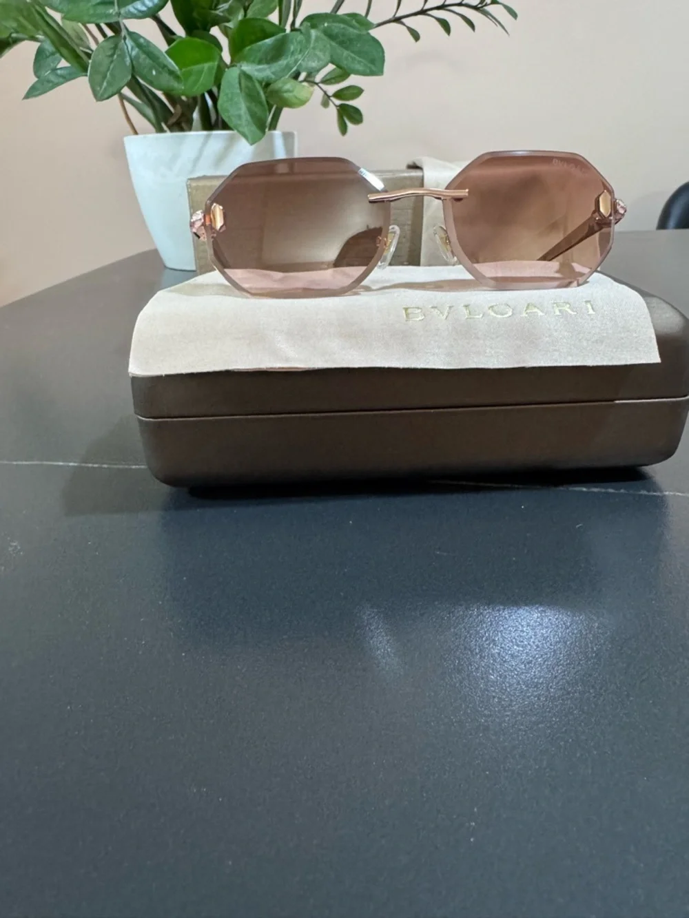Bulgari Rose-Tint Octagonal Rimless Sunglasses - Picture 2 of 16